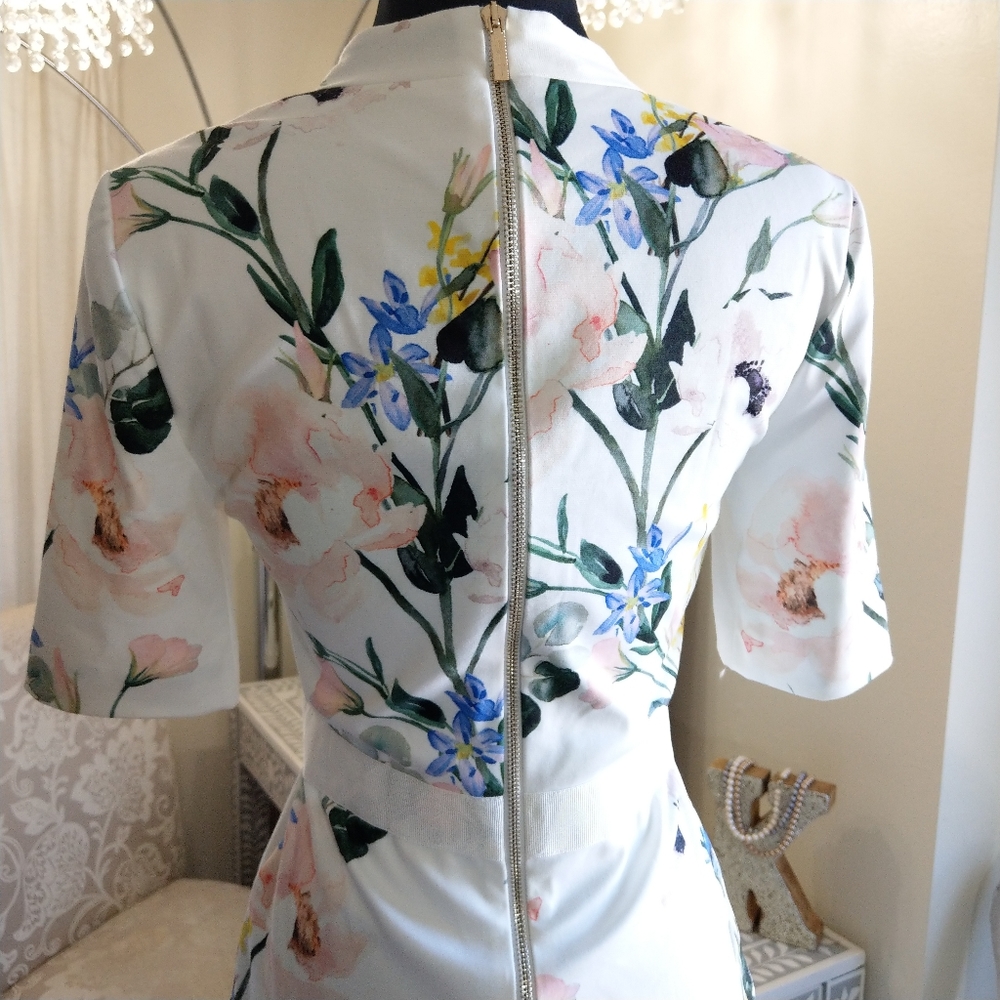 🍒NWT🍒 TED BAKER FLORAL BODYCON MIDI DRESS - Picture 10 of 11